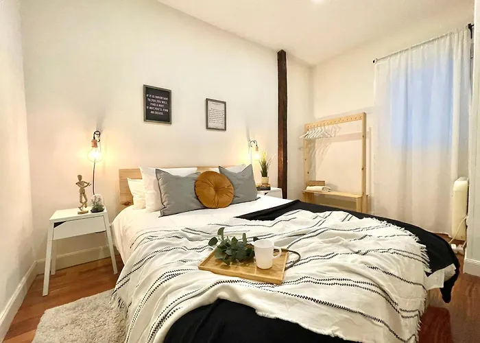 Fika Flat Casco Viejo Parking 20 Euro X Dia Διαμέρισμα